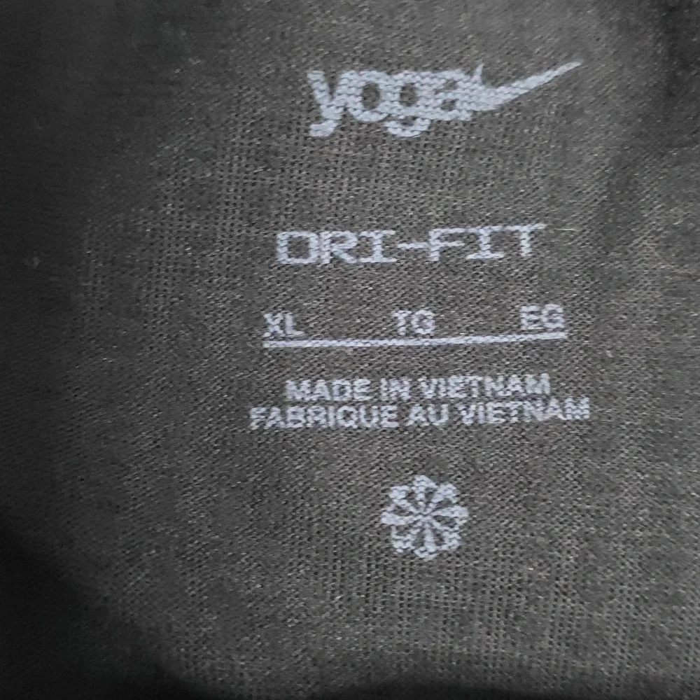 NWT Nike Yoga Black Athletic Men's Shorts - Size XL - Picture 3 of 7